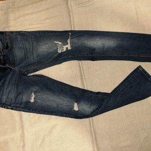 Soho New York Co Women's Size4 Curve Creator Skinny Blue Jeans - Distressed
